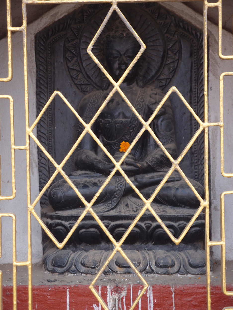 2018-01-14 13 Uhr - Am Tempel (Audio, Foto) 